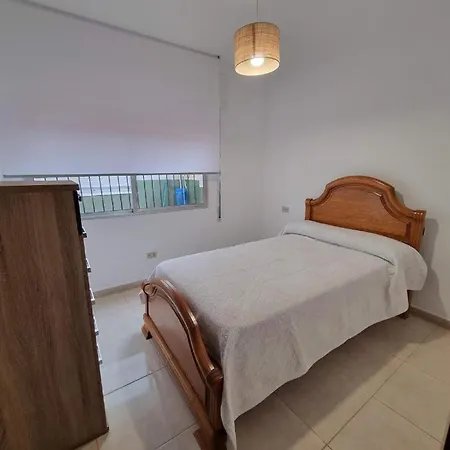 Piso En El Centro De Ribeira