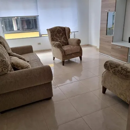 Appartamento Piso En El Centro De Ribeira